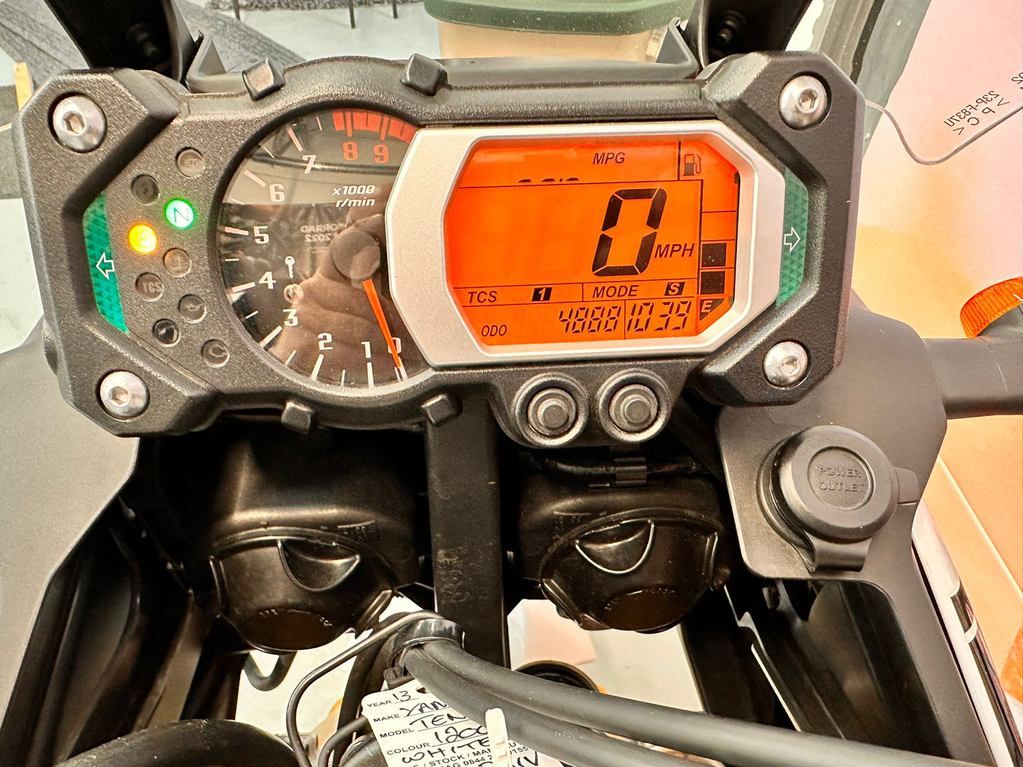 XT 1200 Z Super Tenere (1199cc) 2013