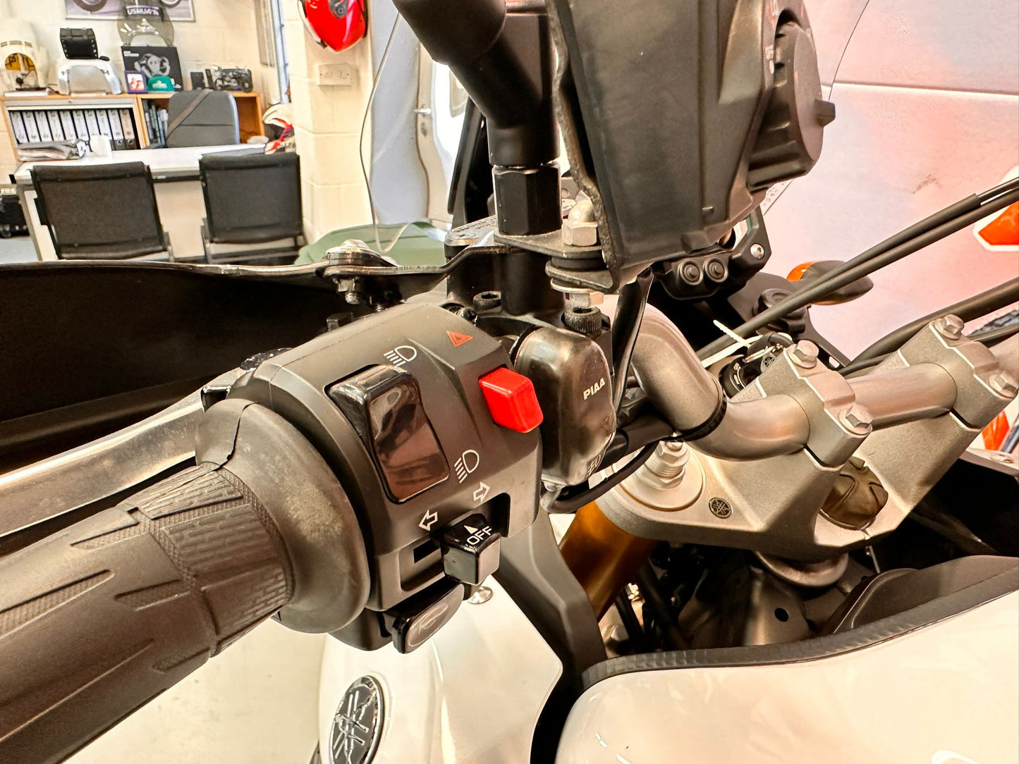 XT 1200 Z Super Tenere (1199cc) 2013