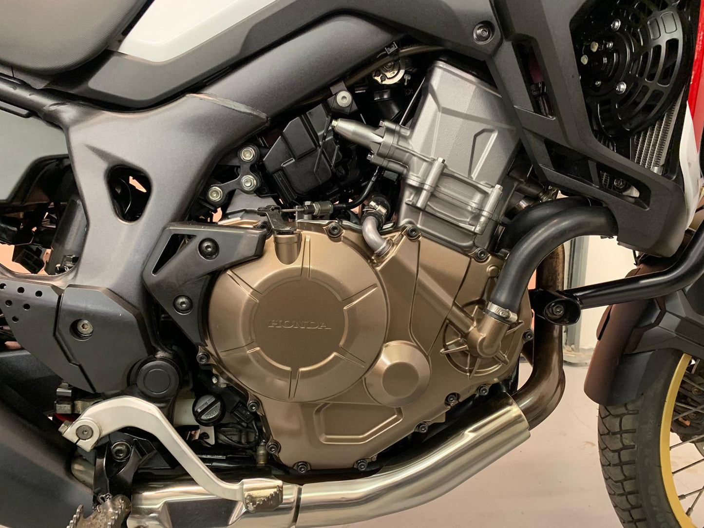 CRF 1000L Africa Twin (998cc) 2016