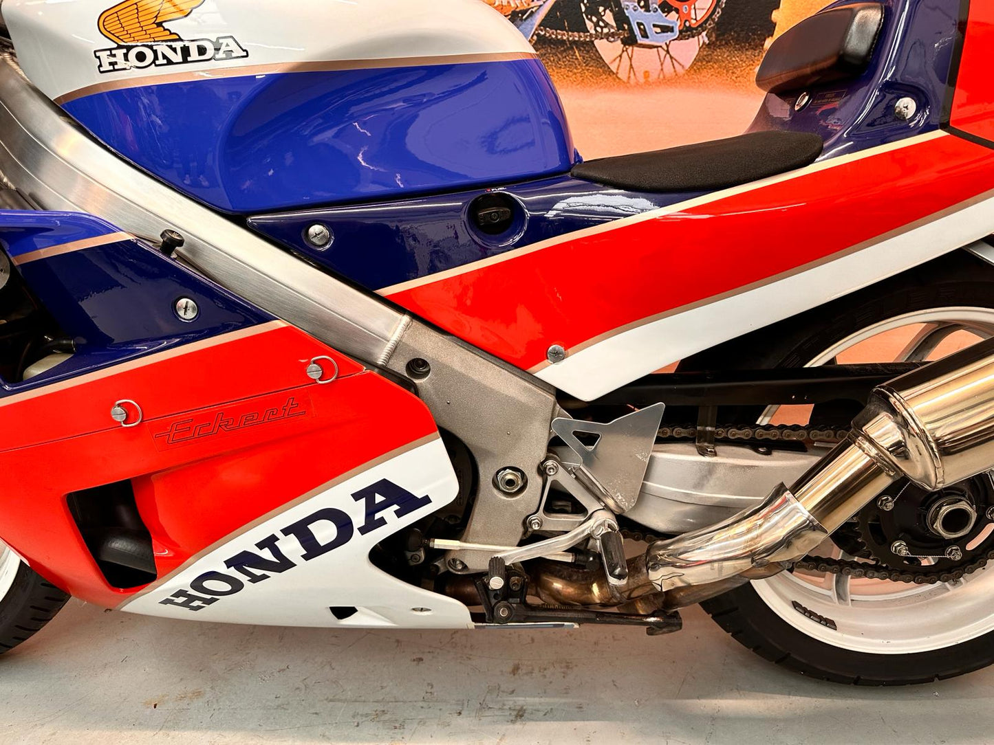 VFR 750 R - RC30 (748cc) 1988