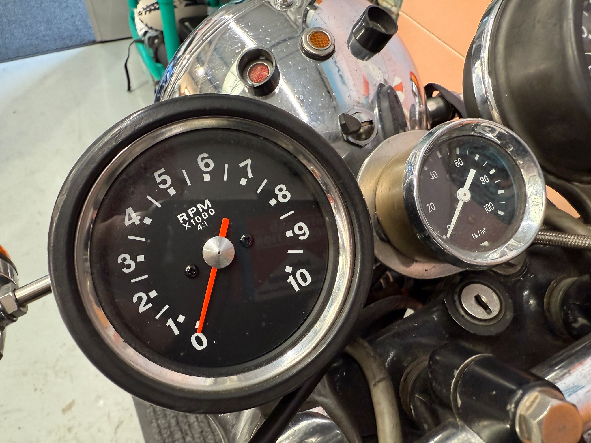 Trident 750 (741cc) 1976