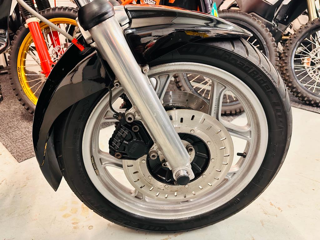 K75 (740cc) 1989