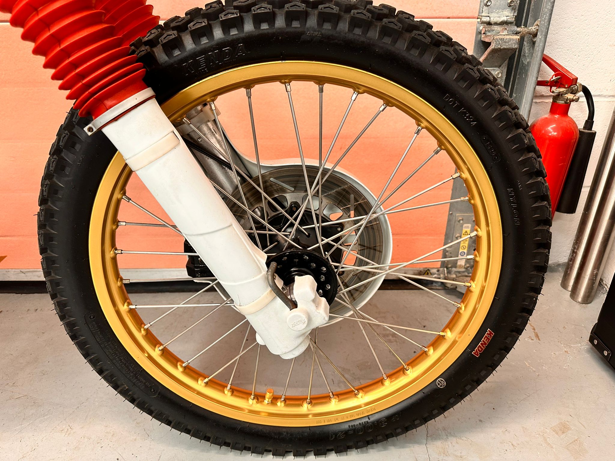 XT600 Tenere (595cc) 1984