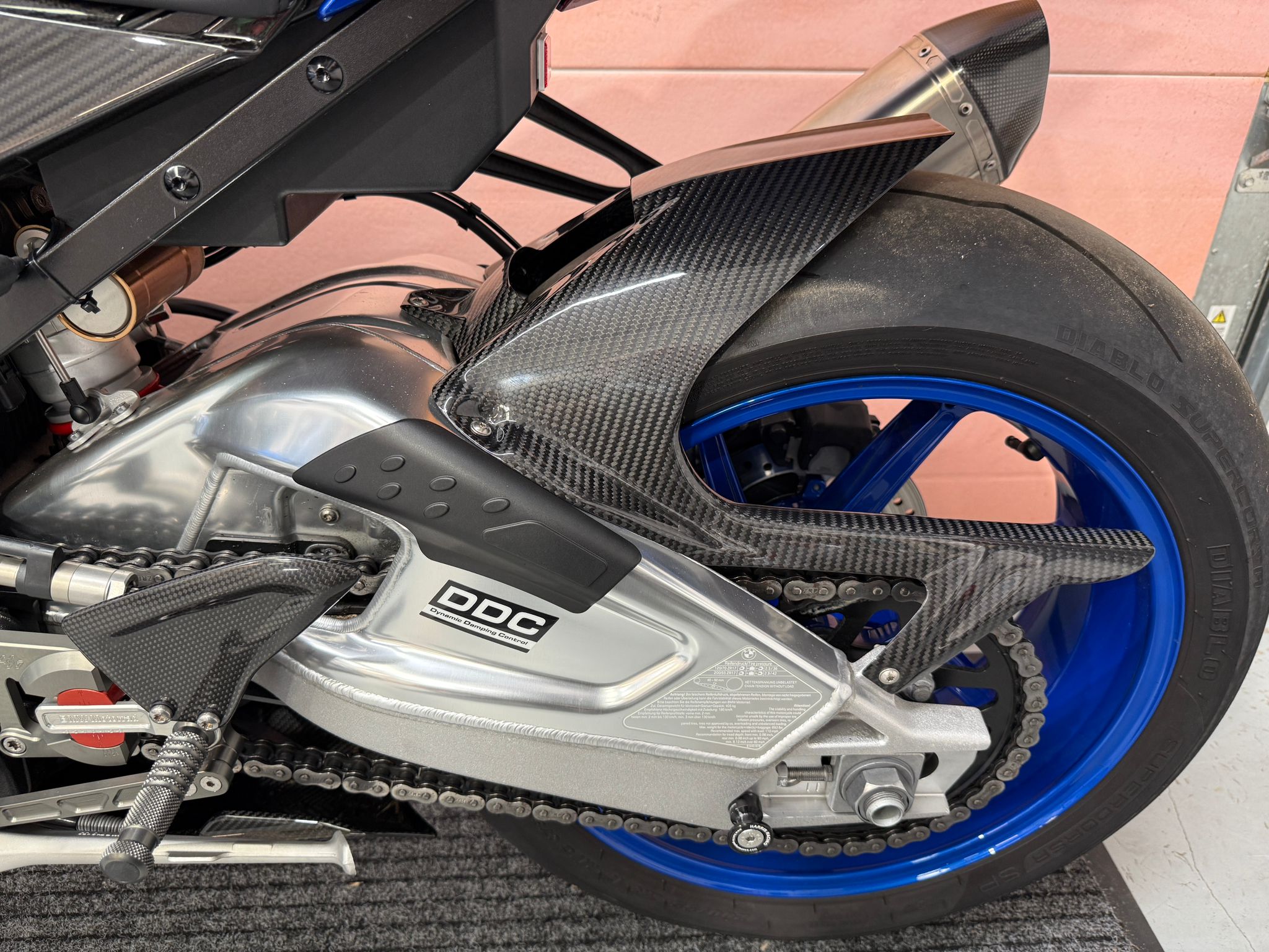 HP4 Carbon S1000RR (999cc) 2014