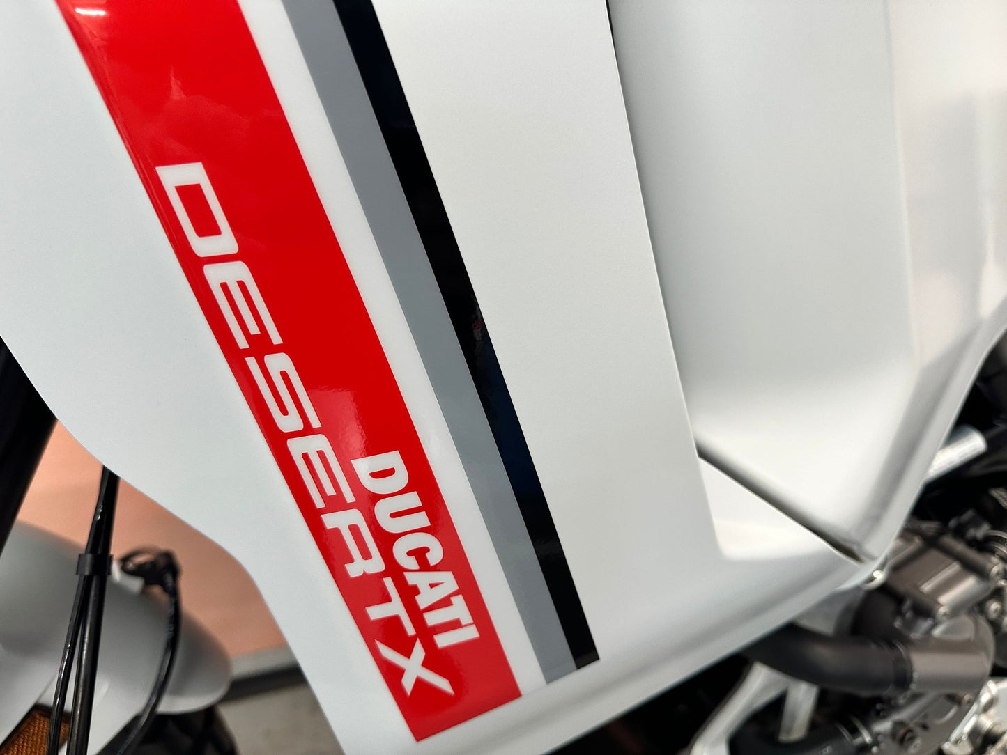 Desert X (937cc) 2022