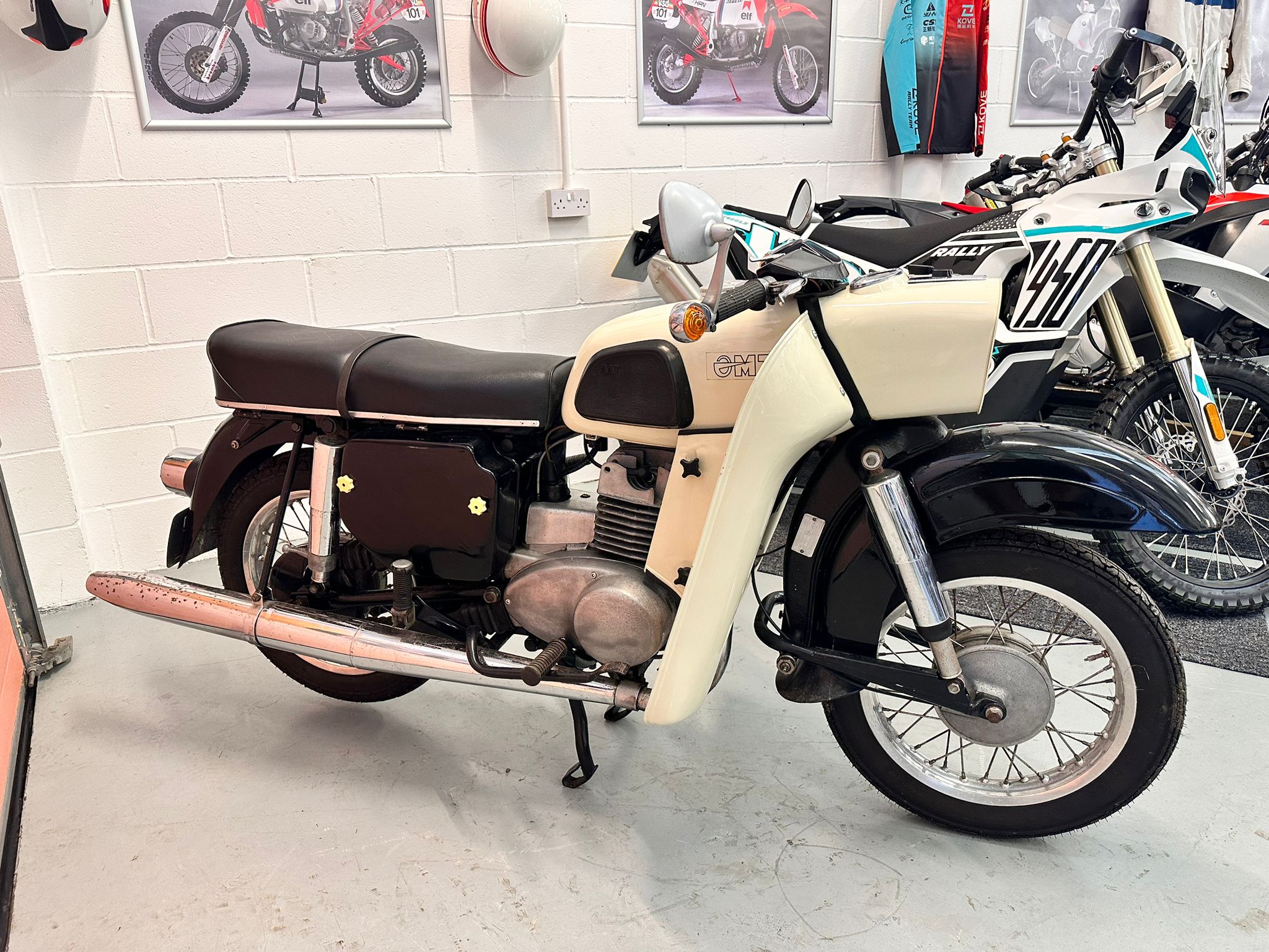 Trophy ES 250/2 (250cc) 1973