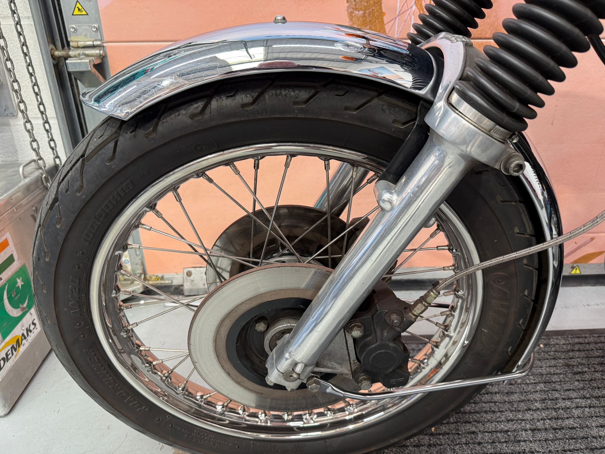 Trident 750 (741cc) 1976