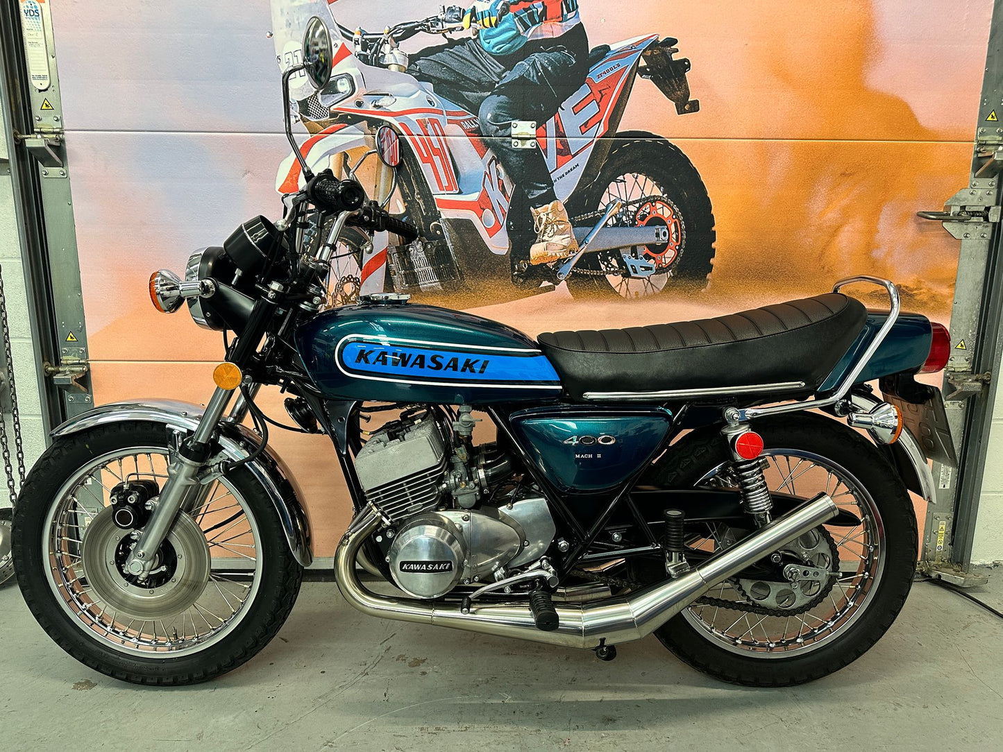 S3 400 (399cc) 1974
