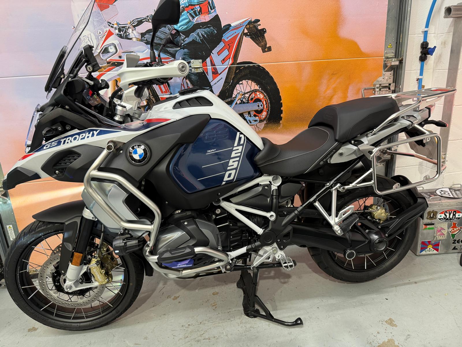 R1250 GS TE Adventure "Trophy" ABS (1254cc) 2023