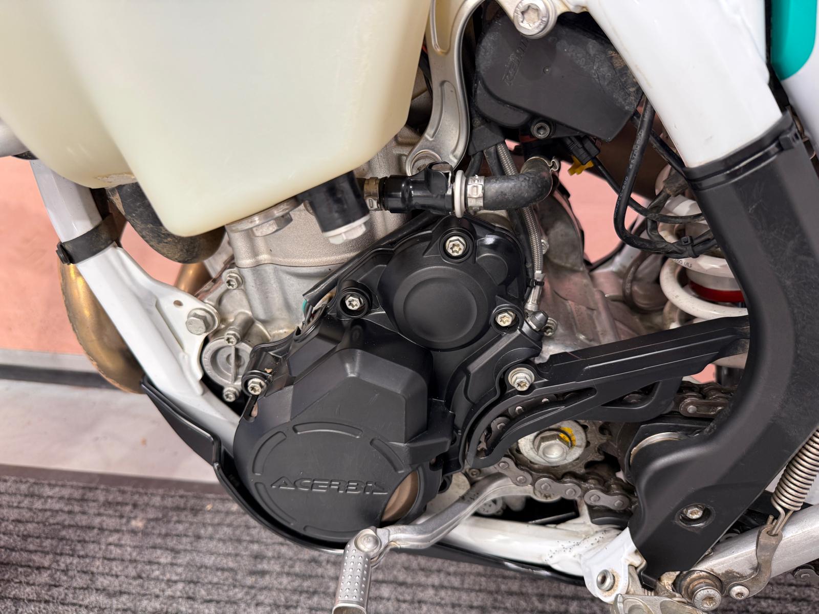 FE 350 Heritage (349cc) 2023