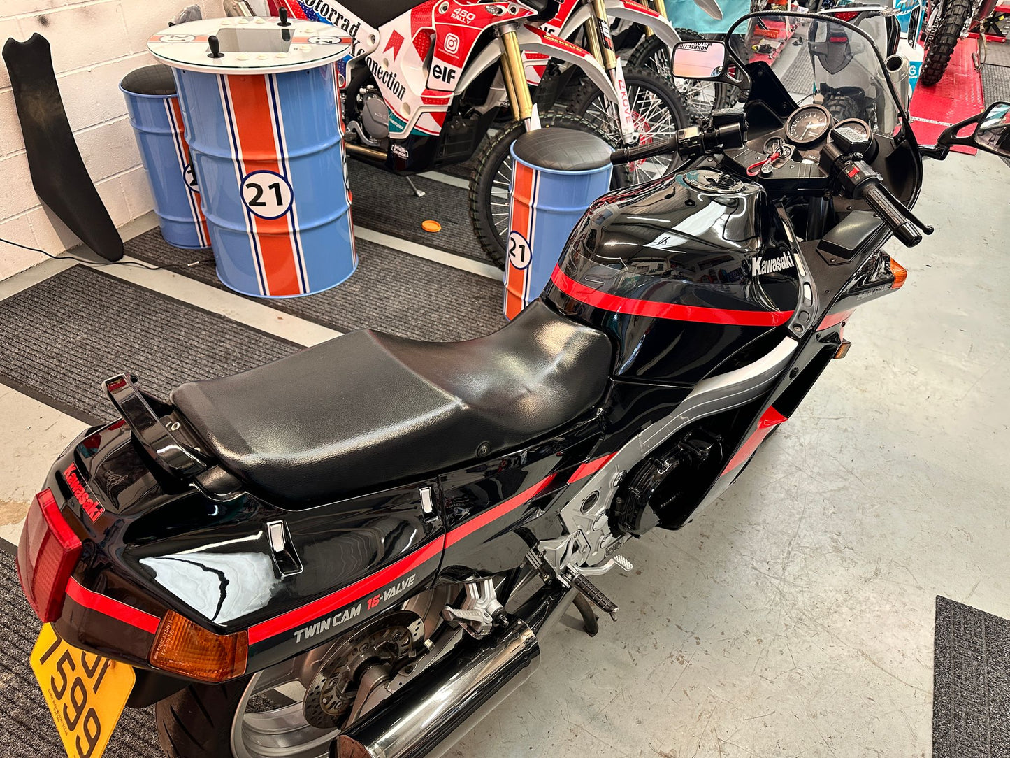 Ninja ZX-10R (998cc) 1995