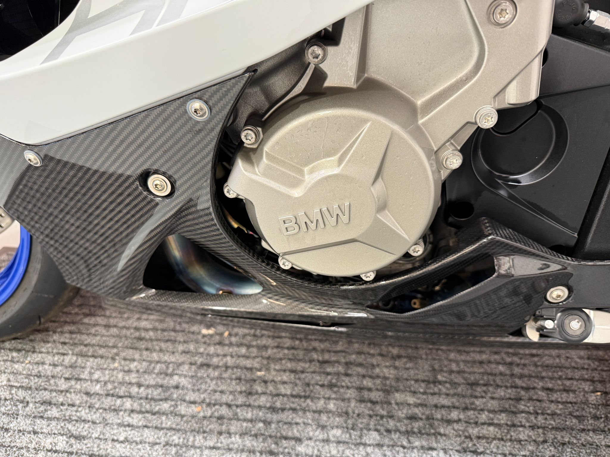 HP4 Carbon S1000RR (999cc) 2014