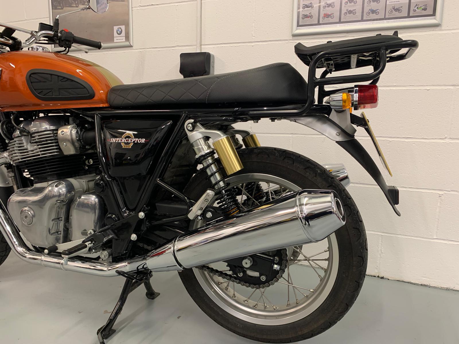 Interceptor (648cc) 2021