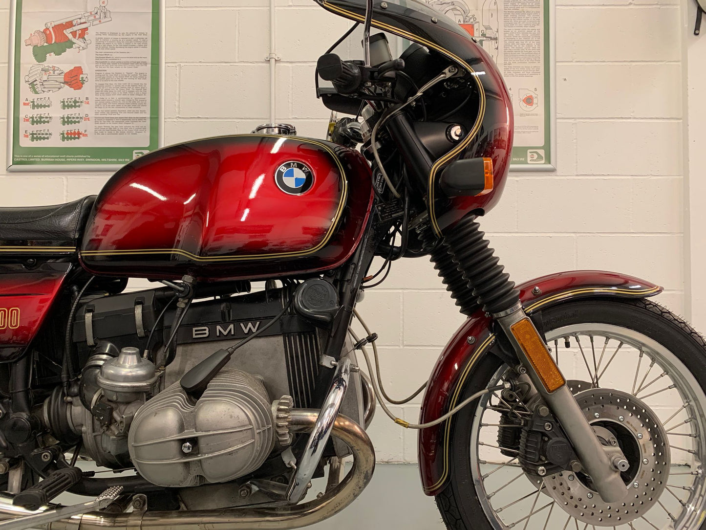 R100S (980cc) 1981