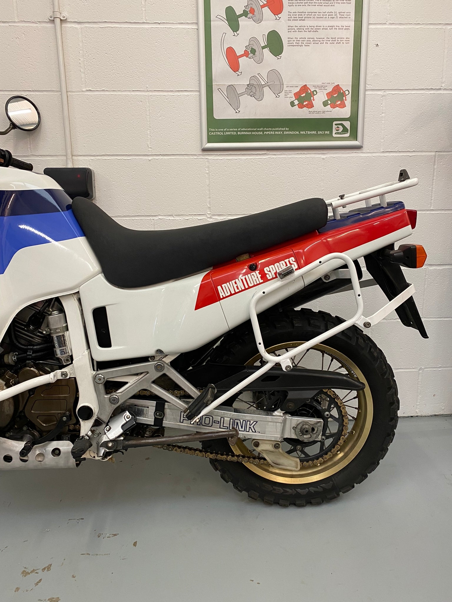 RD03 XRV650 AFRICA TWIN (647cc) 1989