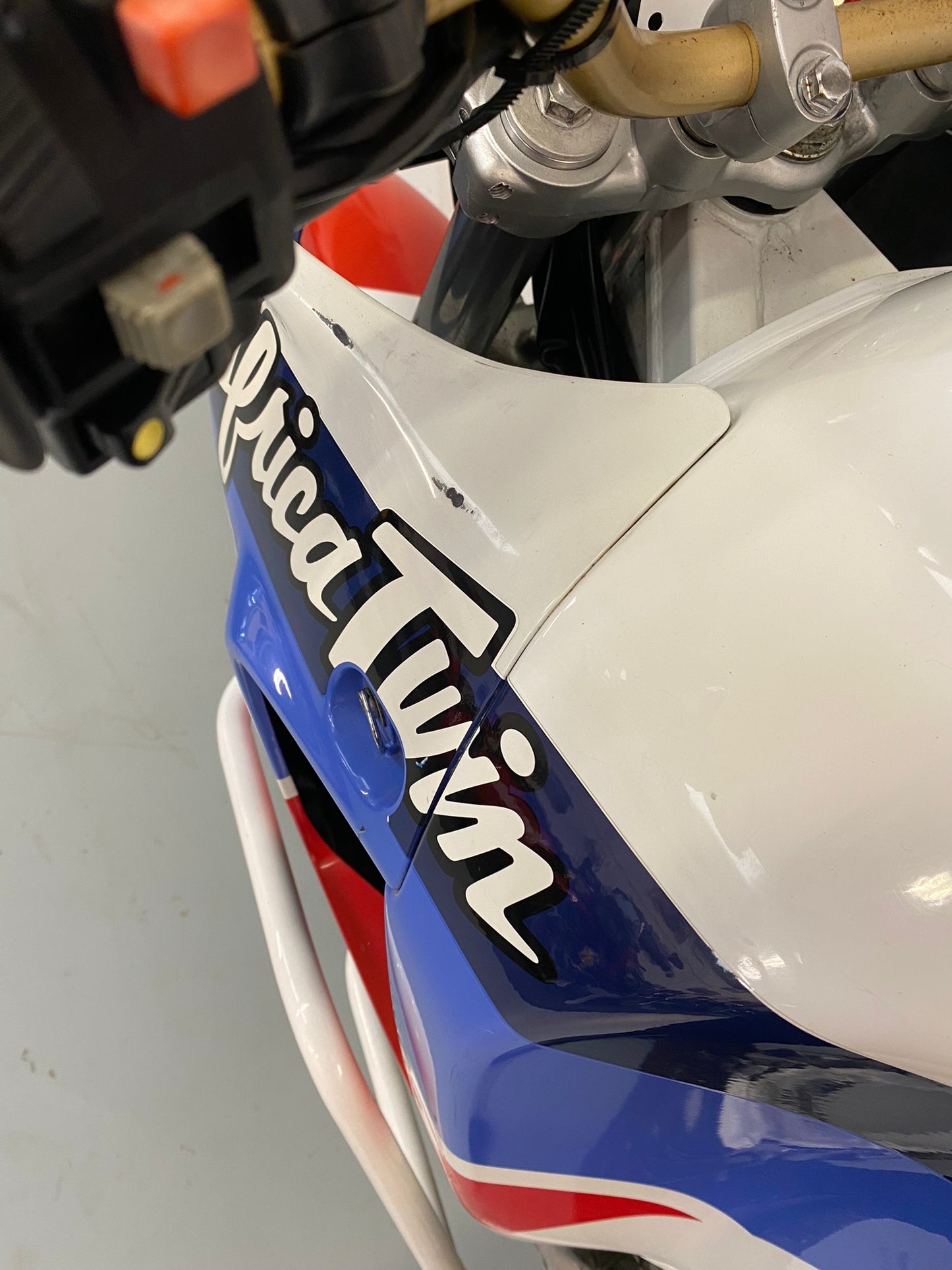 RD03 XRV650 AFRICA TWIN (647cc) 1989