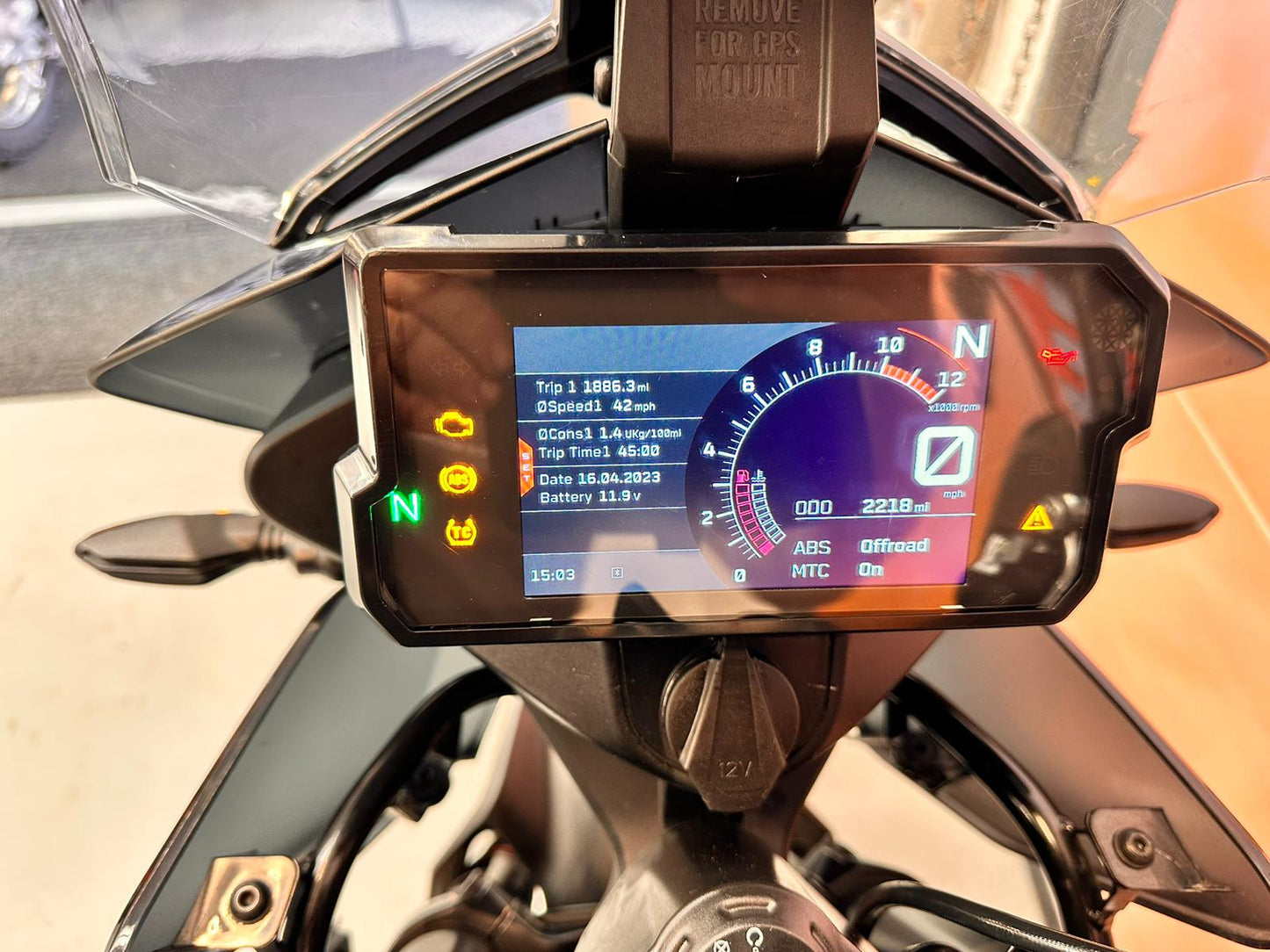 390 Adventure (373 cc) 2020