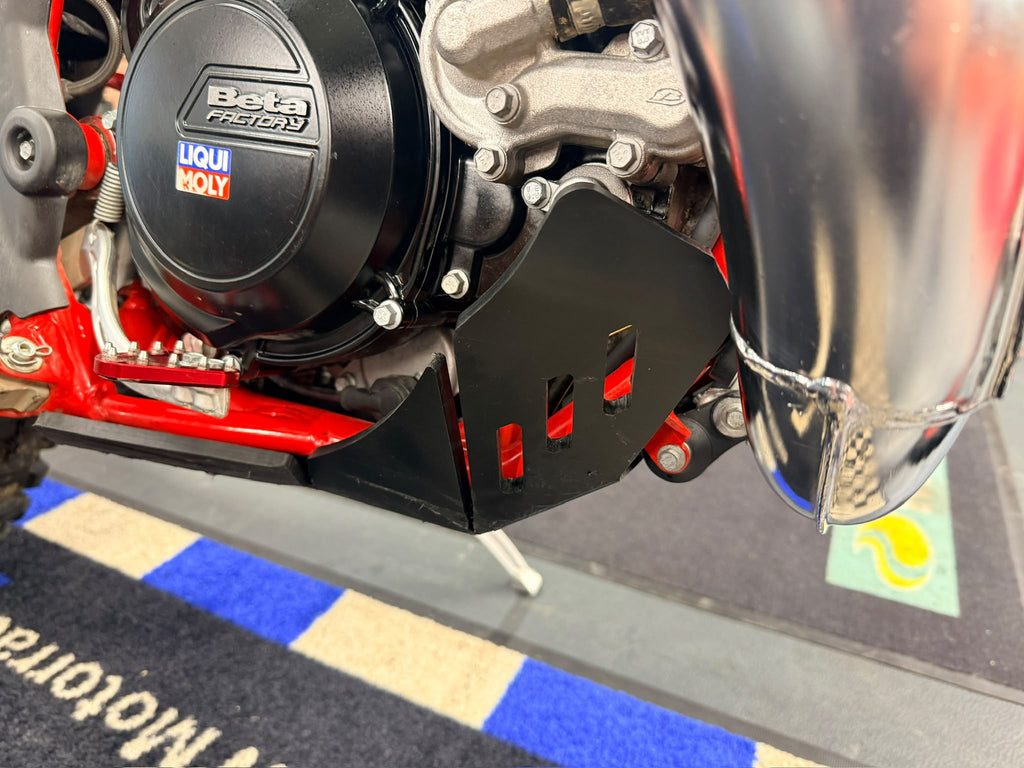 XTRAINER 300 (293cc) 2023
