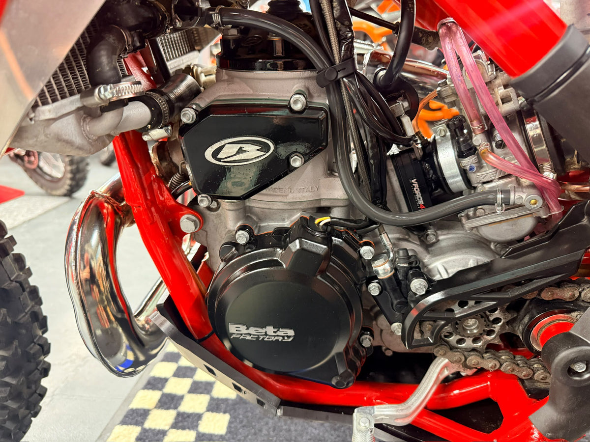 XTRAINER 300 (293cc) 2023