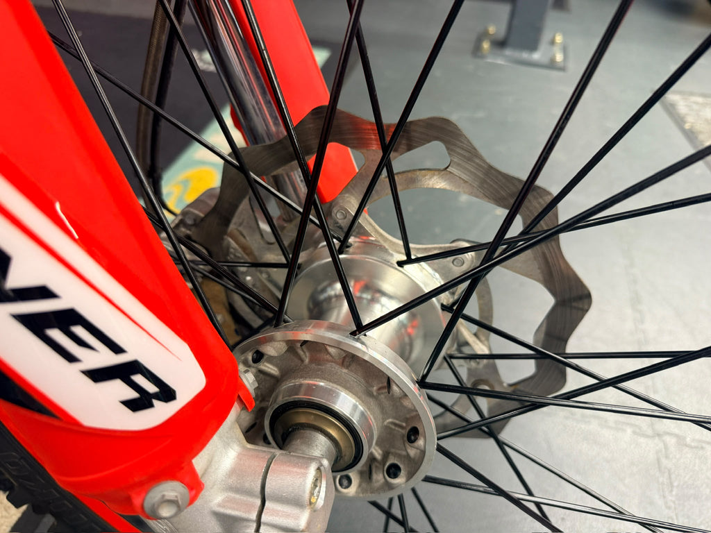XTRAINER 300 (293cc) 2023