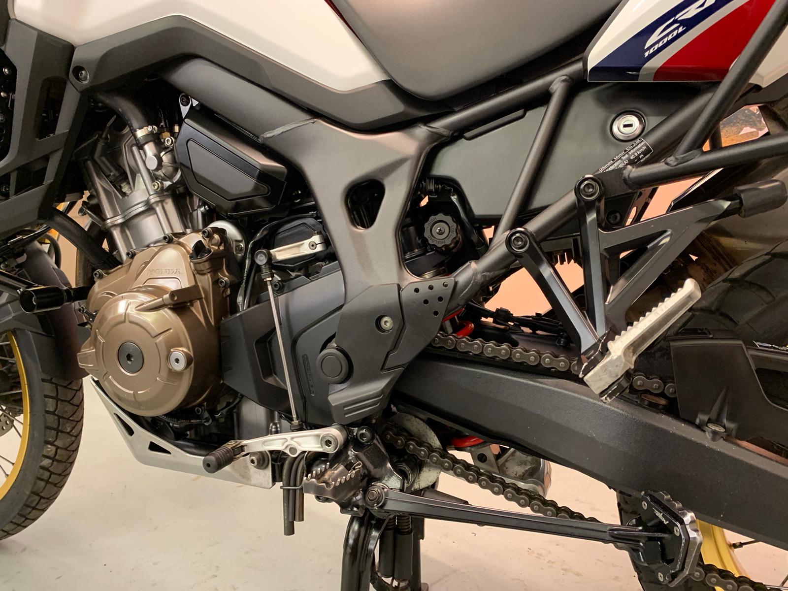 CRF 1000L Africa Twin (998cc) 2016