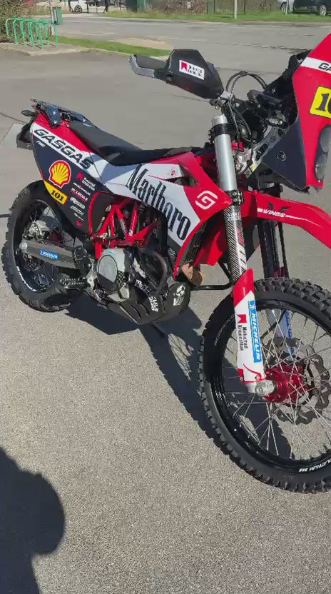 ES 700 Enduro (692cc) 2022