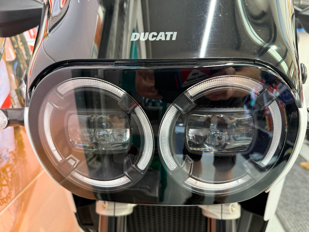 Desert X (937cc) 2022