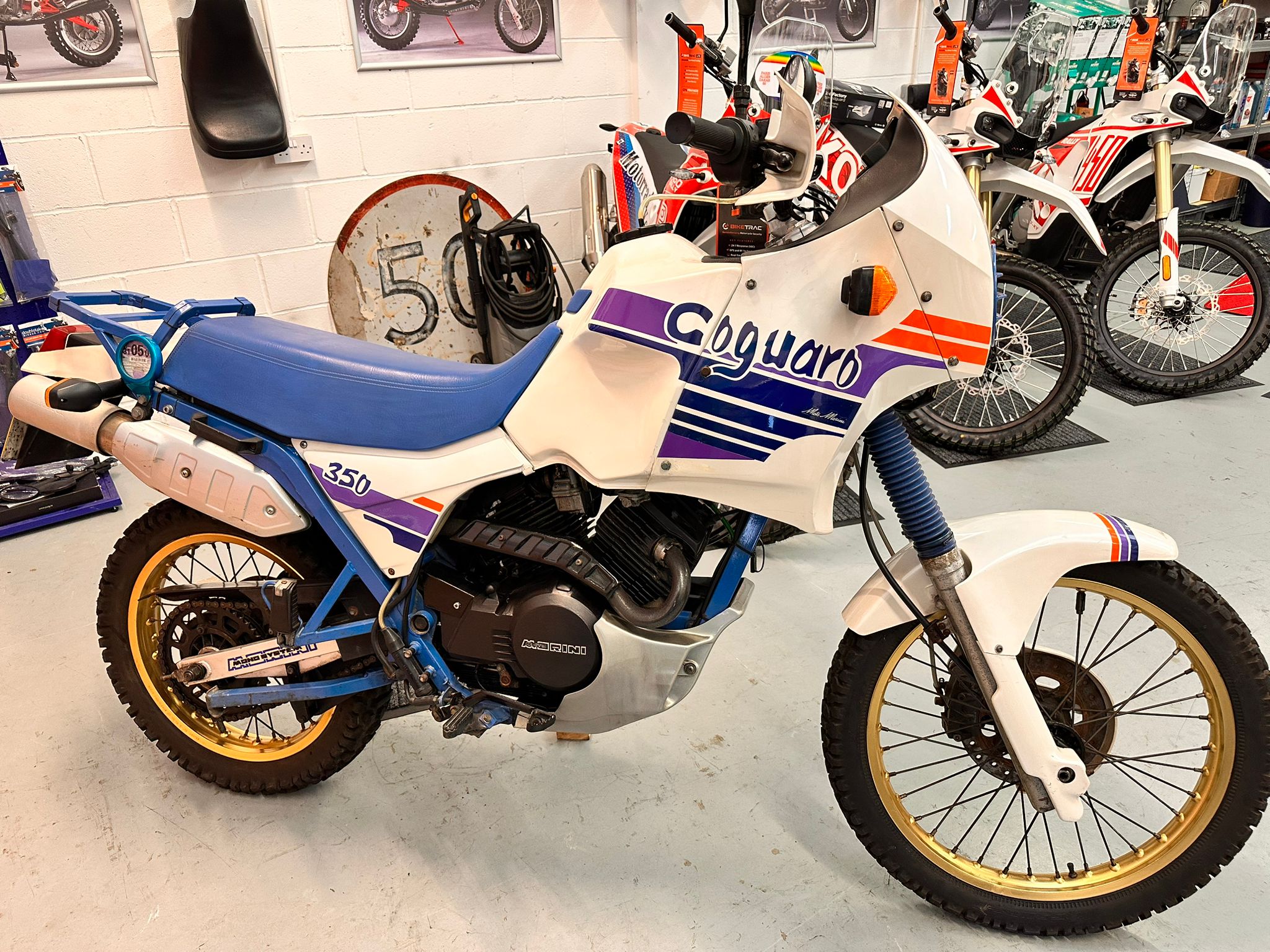 350 Coguaro (344cc) 1989