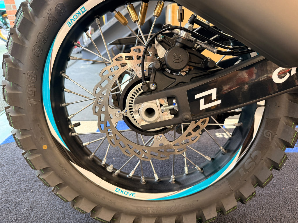800X Rally (799cc) 2025