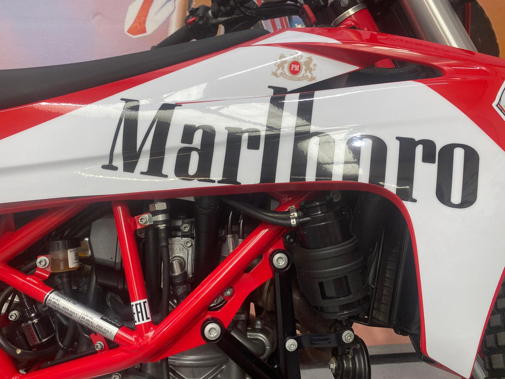 ES 700 Enduro (692cc) 2024