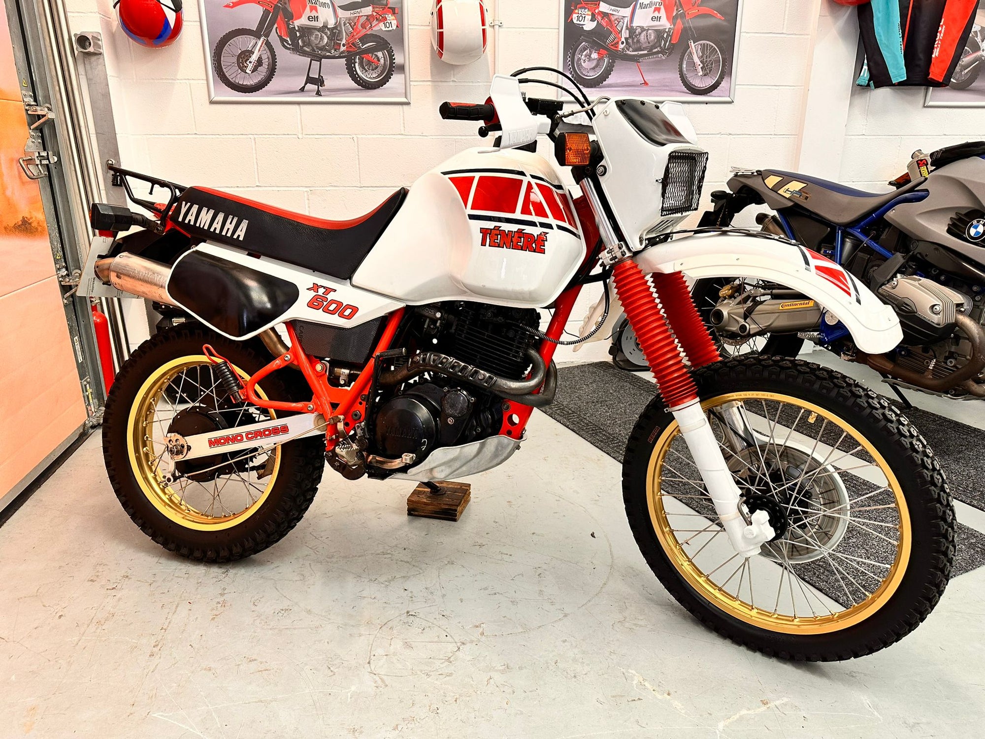 XT600 Tenere (595cc) 1984