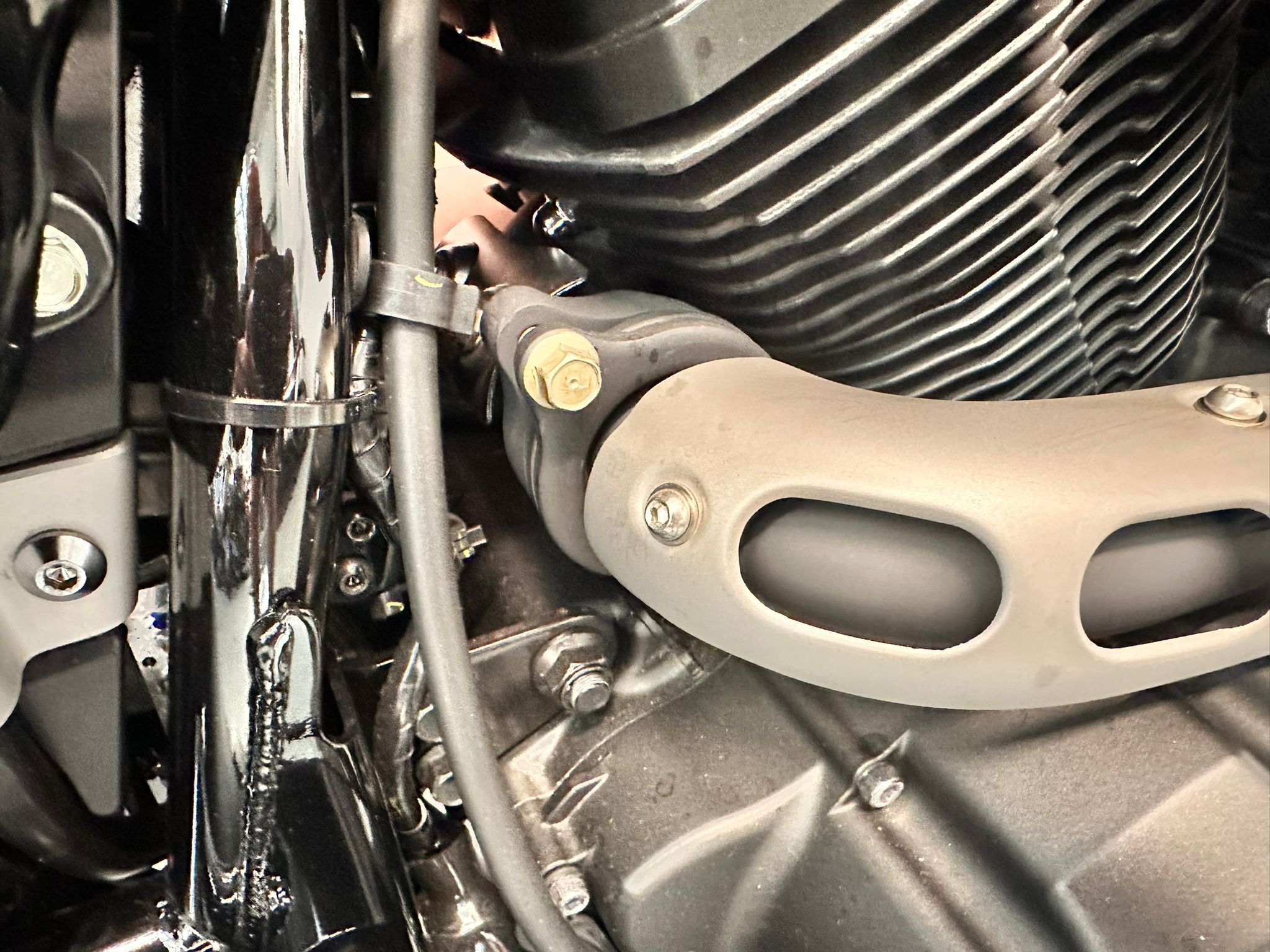XVS 950 XR-A - SCR 950 (942cc) 2020