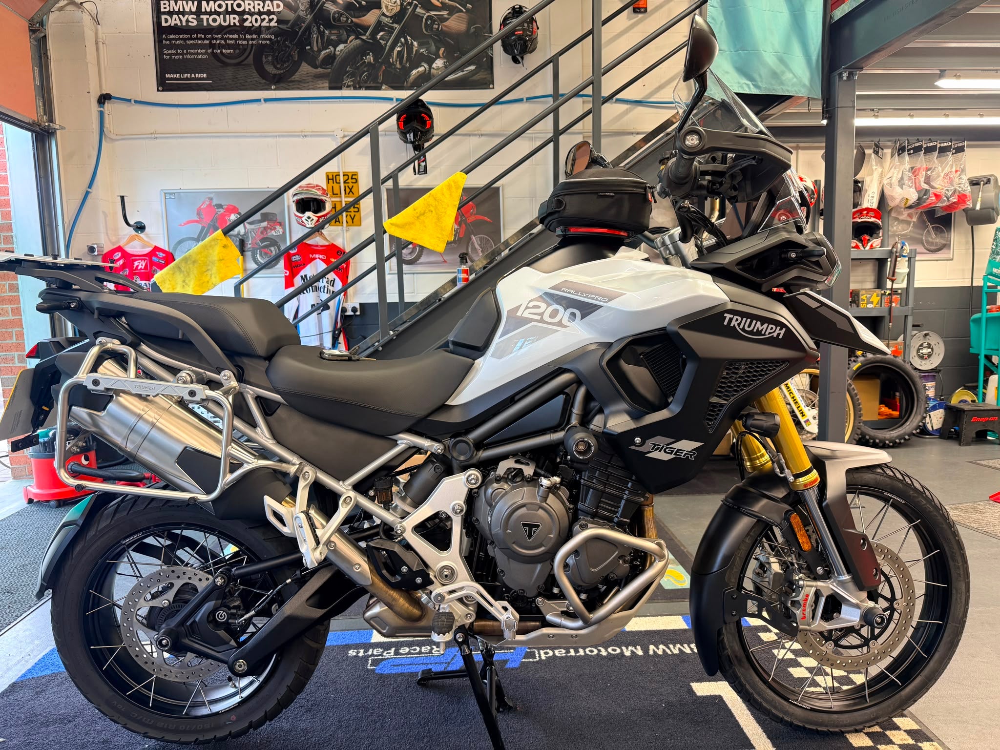 Tiger 1200 Rally Pro (1160cc) 2022