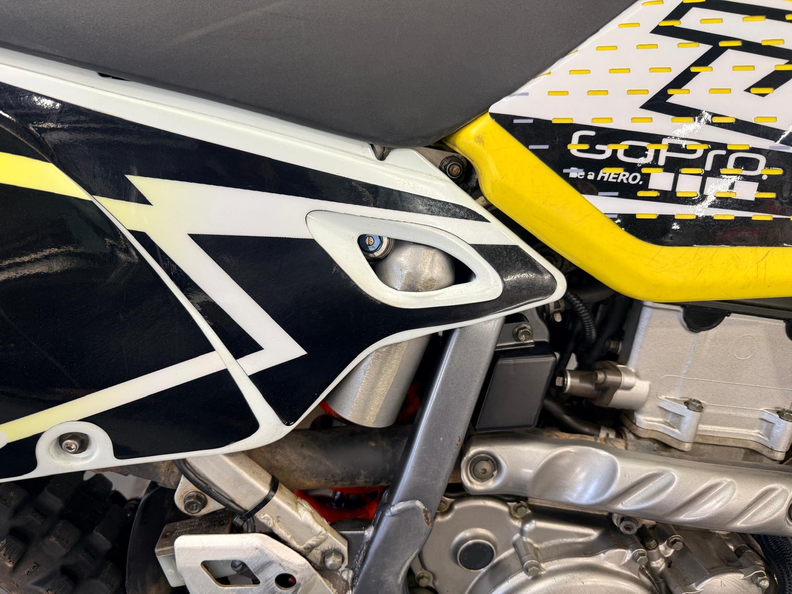 DR-Z400E Enduro (398cc) 2005