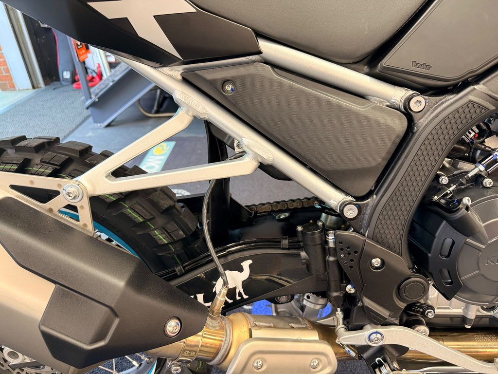 800X Rally (799cc) 2025