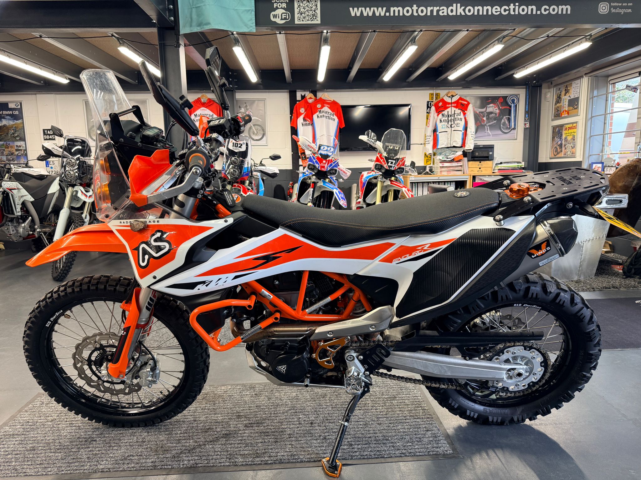 690 R (690cc) 2019