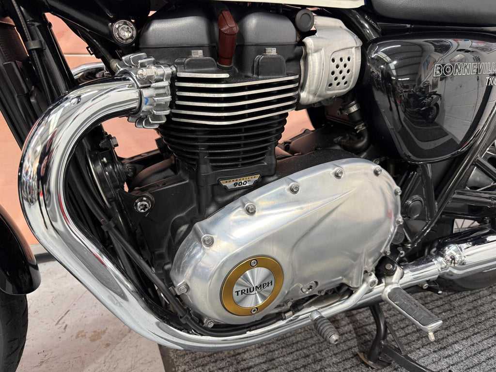 BONNEVILLE T100 (900cc) 2017