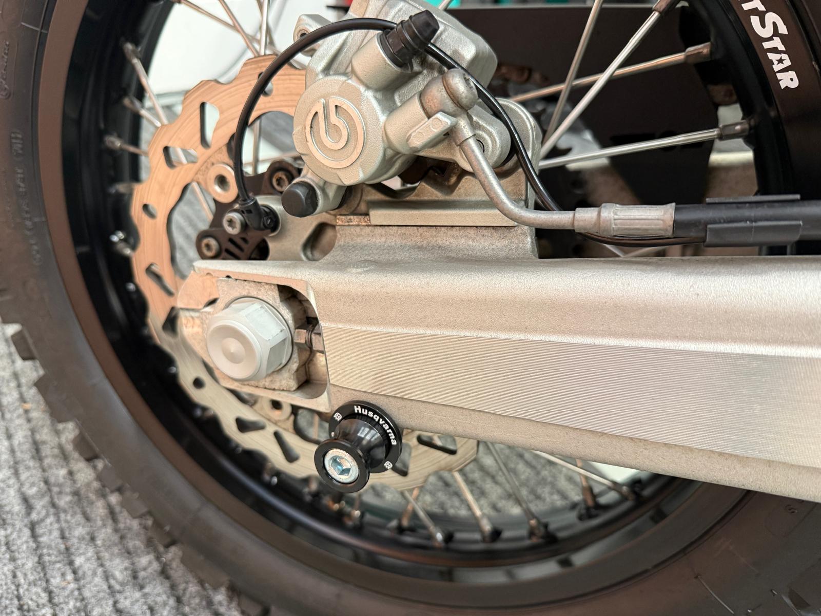 701 Enduro (692cc) 2023