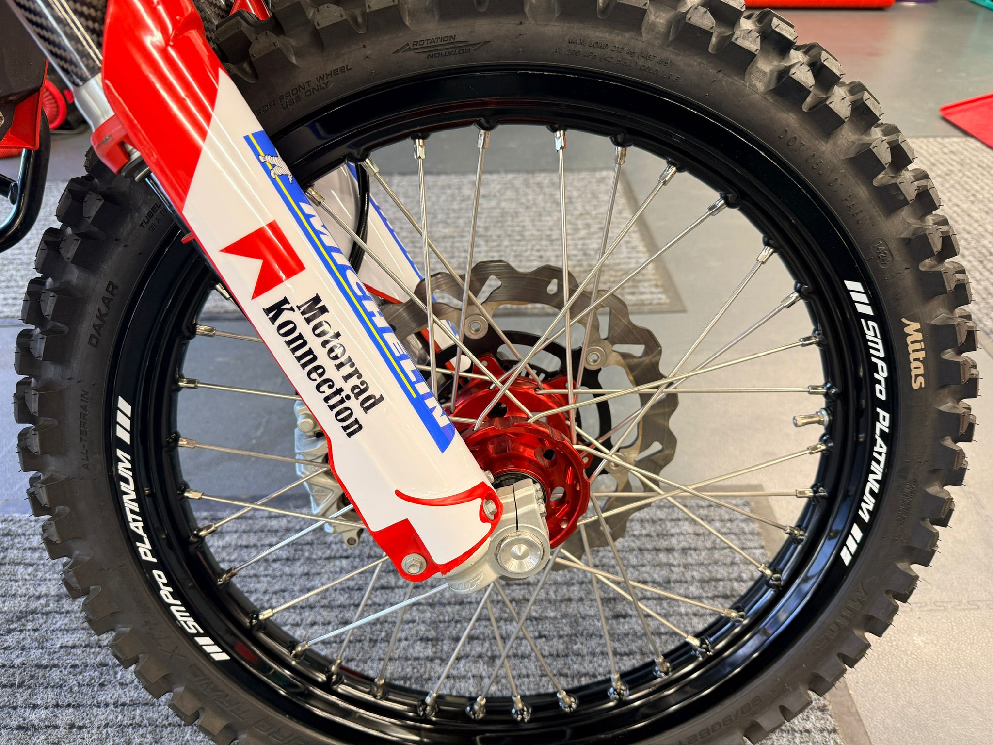 ES 700 Enduro (692cc) 2022