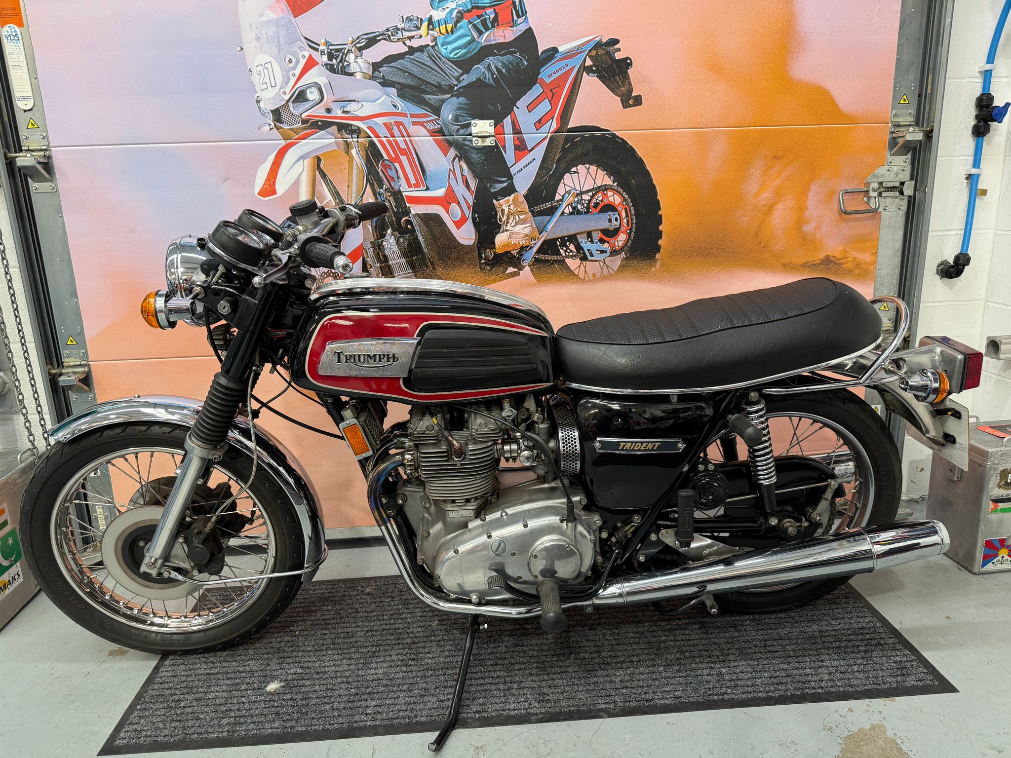 Trident 750 (741cc) 1976