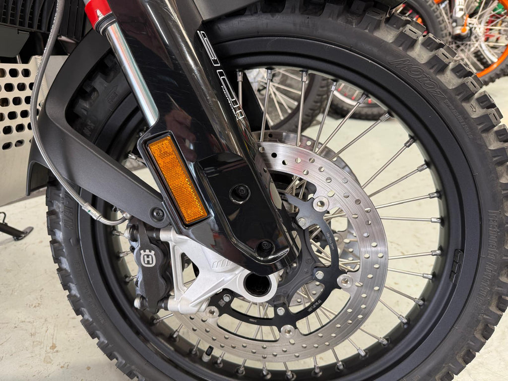 Norden 901 (889cc) 2025