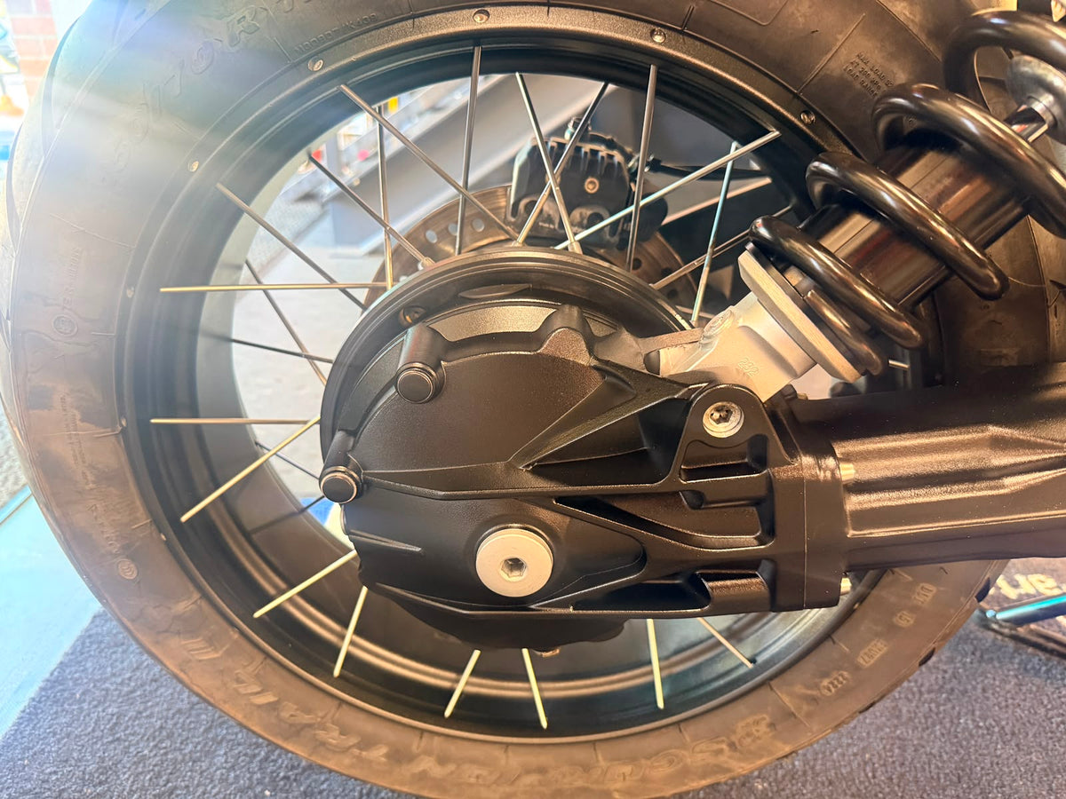V85 TT (853cc) 2023