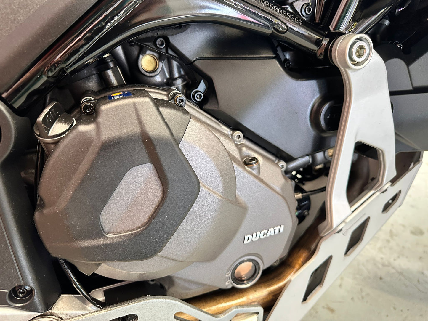 Desert X (937cc) 2022