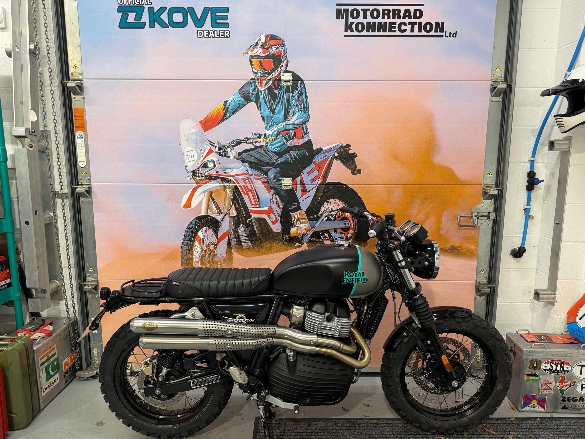 Interceptor Street Scrambler (648cc) 2022