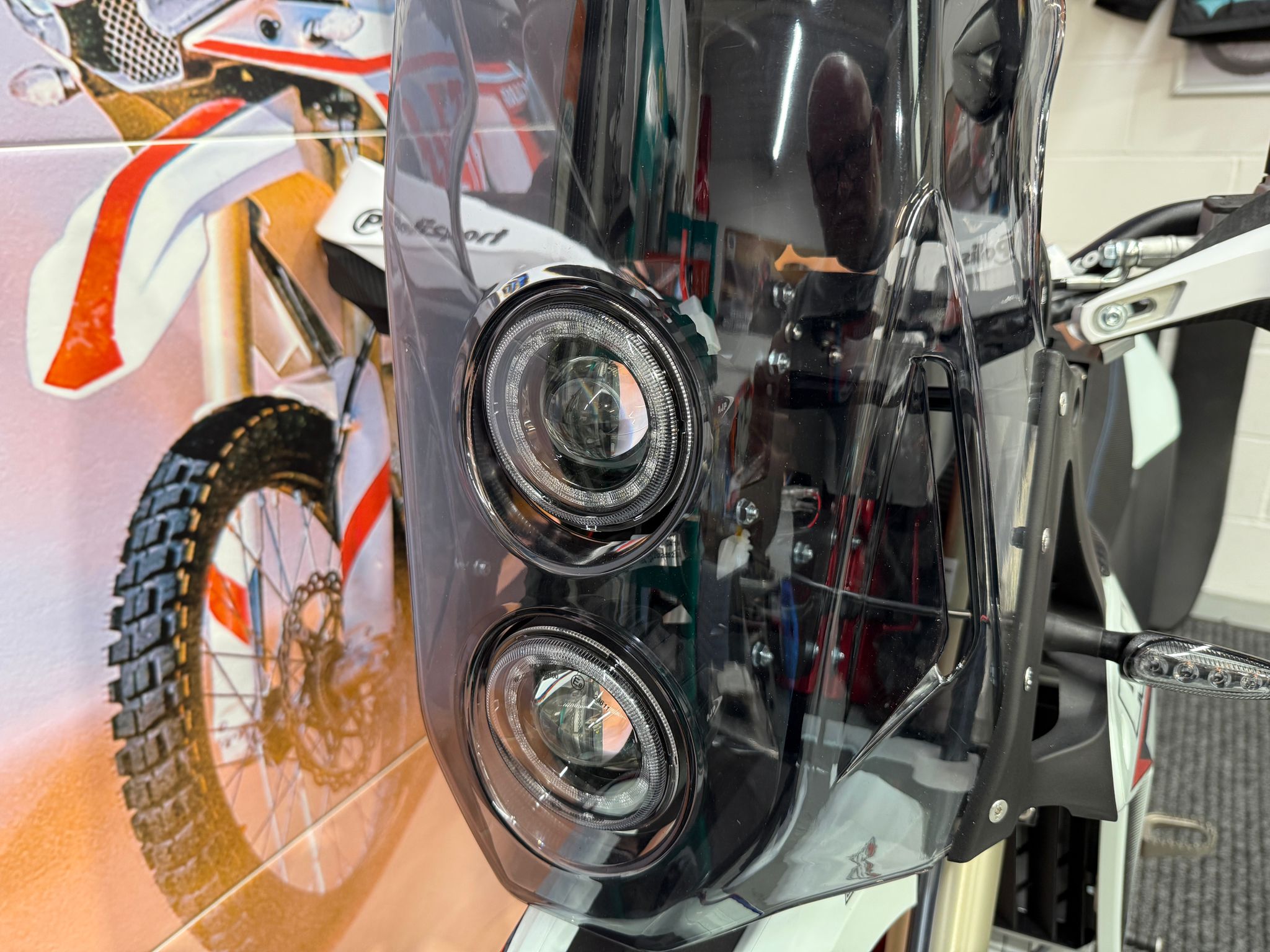 PR7 (650cc) 2025