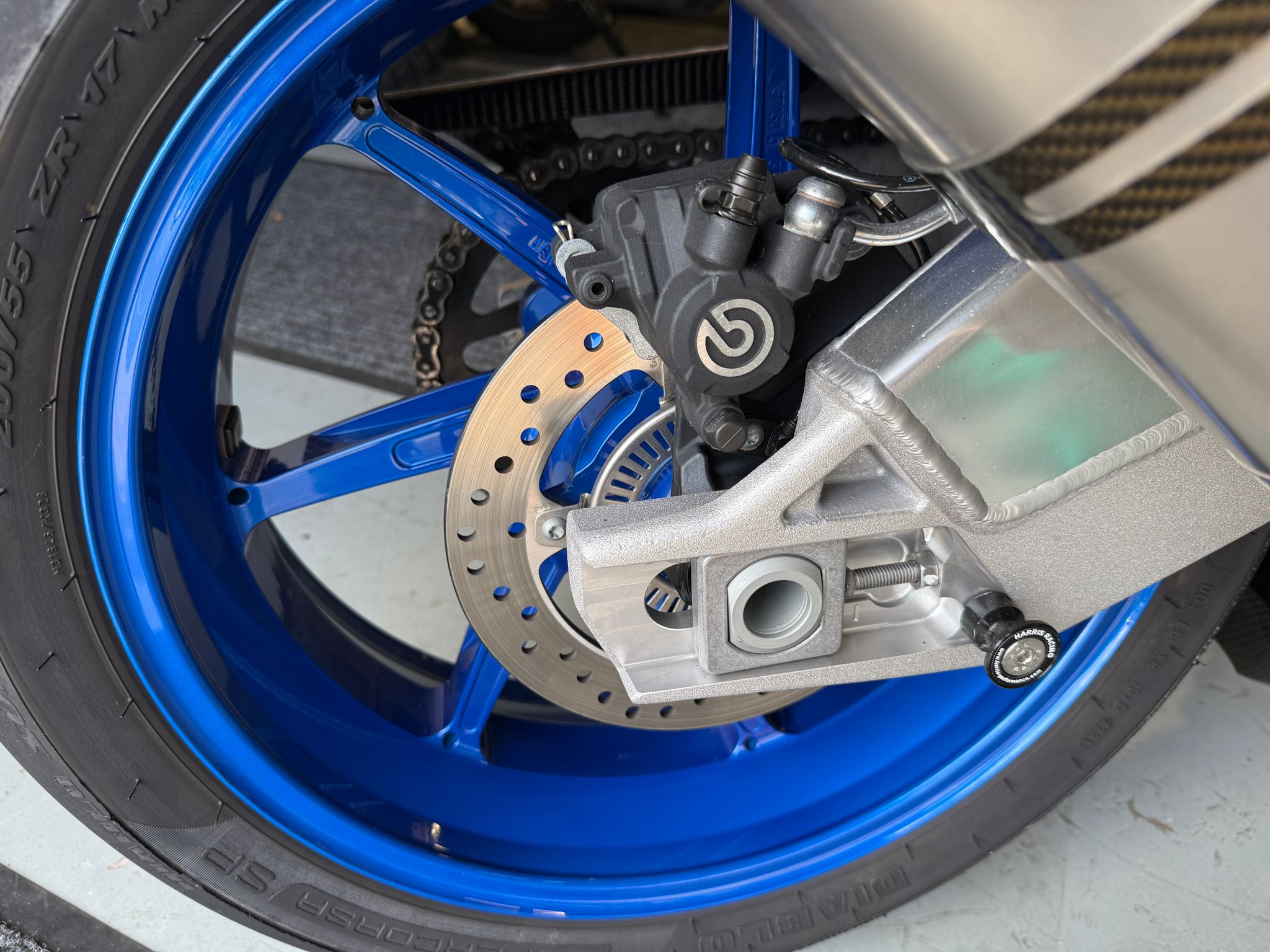 HP4 Carbon S1000RR (999cc) 2014