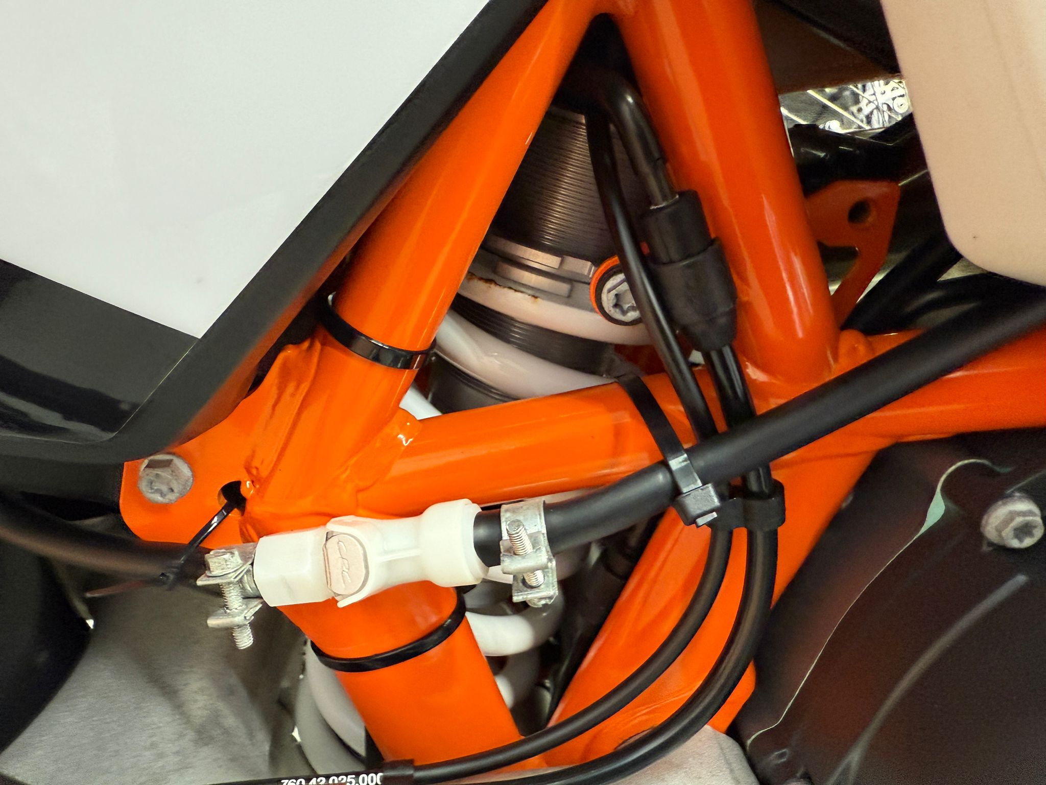 690 Enduro R (690cc) 2015