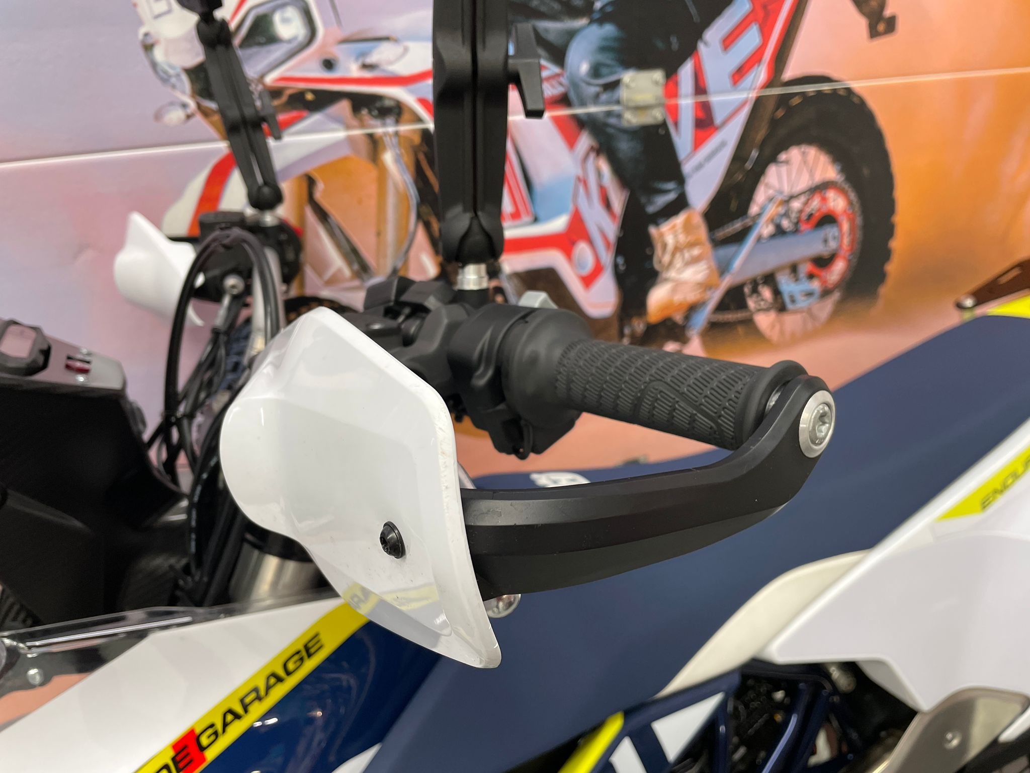 701 Enduro (692cc) 2024