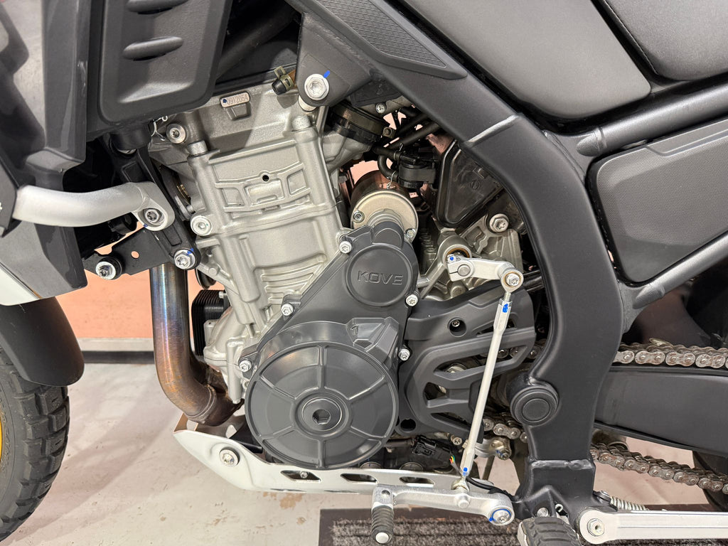 800 X Pro Lightweight (799cc) 2024