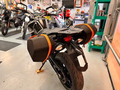 690 Duke (690cc) 2015